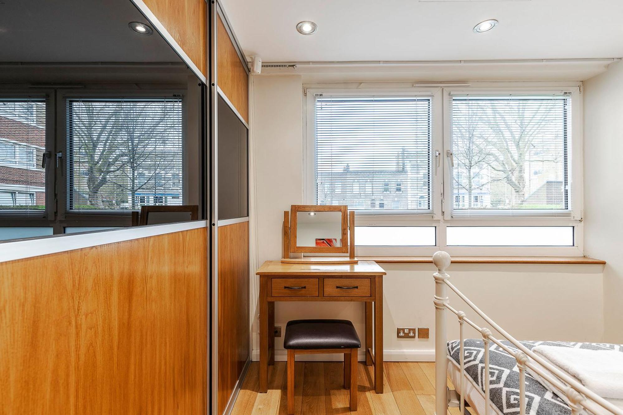 Tower Bridge 2Br Apartment For 6 With Terrace ロンドン エクステリア 写真