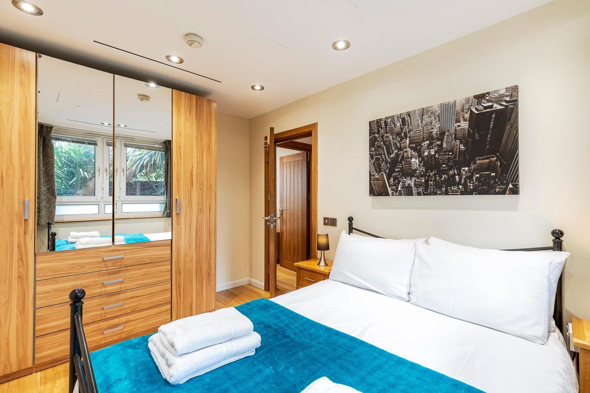 Tower Bridge 2Br Apartment For 6 With Terrace ロンドン エクステリア 写真